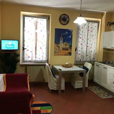 Centralhouse Spolète Extérieur photo